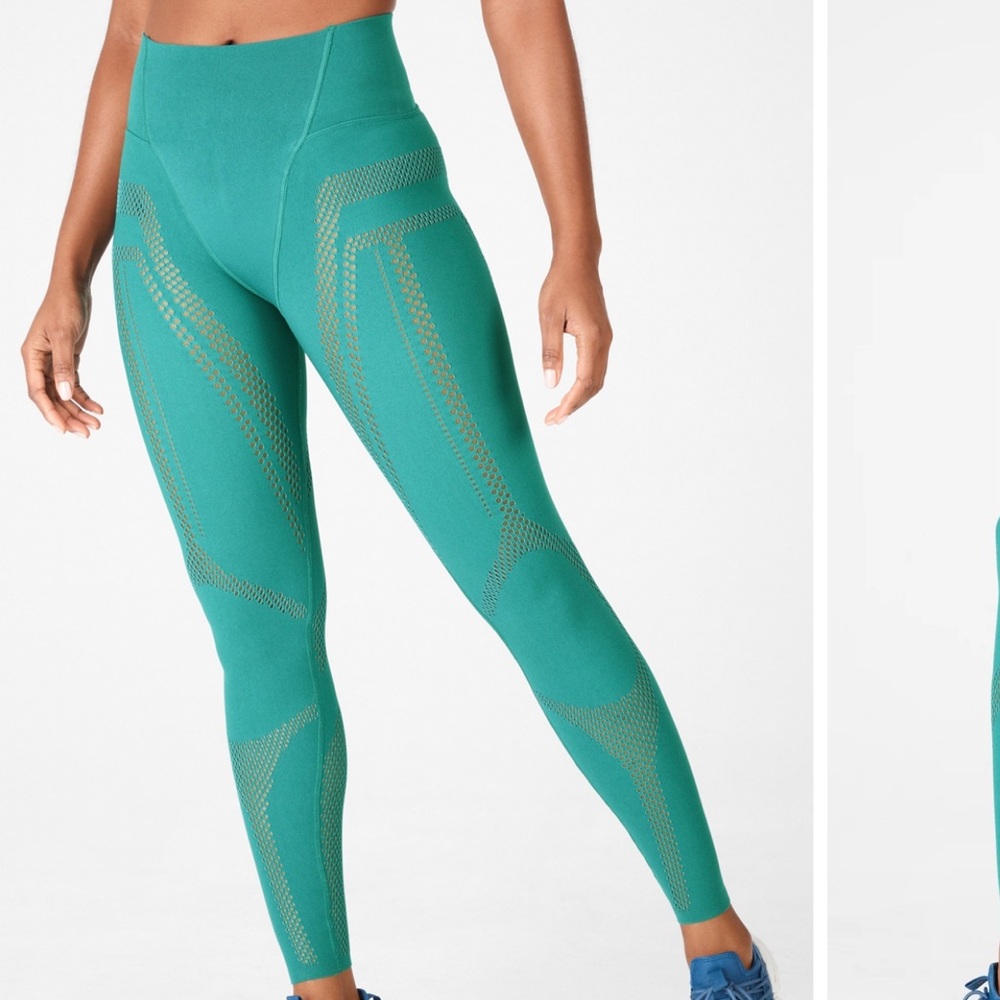 Fabletics SculptKnit High-Waisted Legging